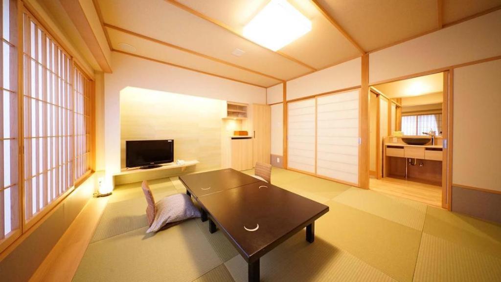 Tsukino Sumika Atami Juraku Hotel エクステリア 写真
