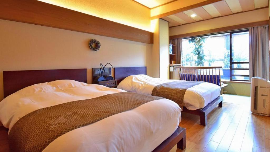 Tsukino Sumika Atami Juraku Hotel エクステリア 写真