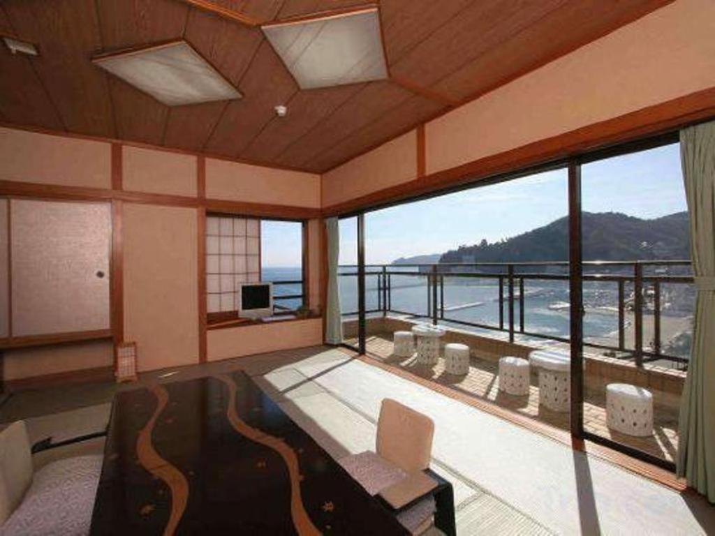 Tsukino Sumika Atami Juraku Hotel エクステリア 写真
