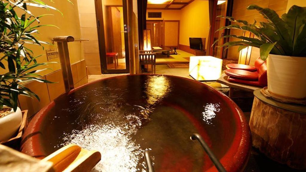 Tsukino Sumika Atami Juraku Hotel エクステリア 写真